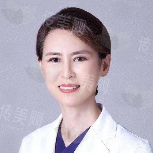 上海杜园园修复双眼皮怎么样?技术真的好吗?医生简历+技术优势+坐诊医院逐个解析 附价格表~