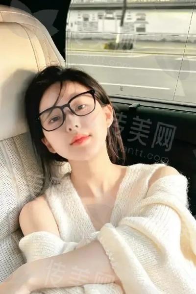 广州健丽做提眉术价格多少钱？