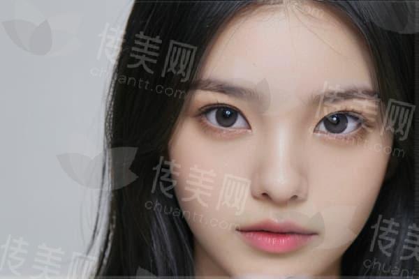 郑州东方整形贺洁：上睑下垂矫正的实力之选
