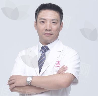 武汉五洲严飞.png