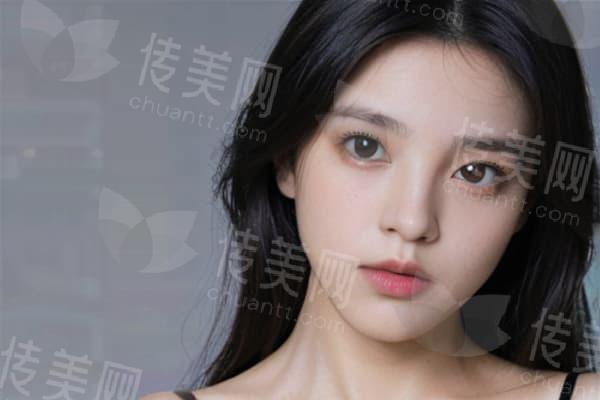 追求性价比：韩美整形、时光整形（价格低于市场价20%-30%）