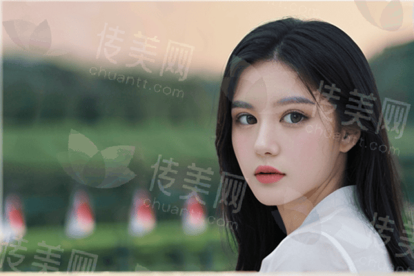 深圳丽港丽格整形石东文水动力吸脂机构实力背书