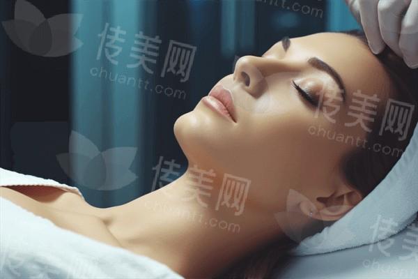成都玻尿酸丰额头哪家正规好一点？ 青羊雅肤媛|蓉雅晶肤|伊姿依美皮肤门诊都是正规医美放心选