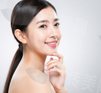 呼和浩特隆鼻鼻综合哪里做的好?呼和浩特京美整形刘攀龙/马晓艳擅长隆鼻鼻综合,技术口碑很赞附价格表