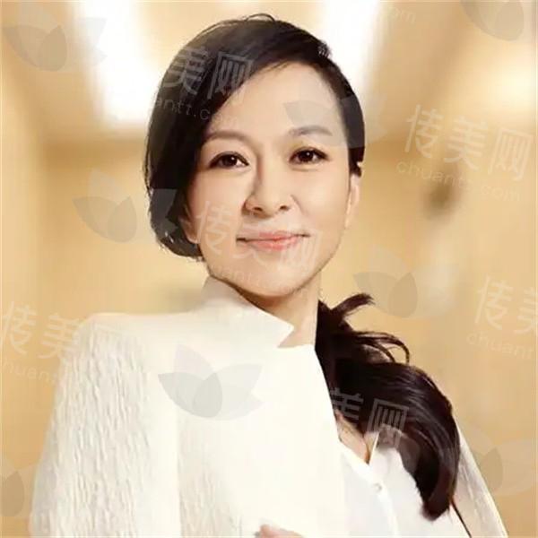 张冰洁做双眼皮修复怎么样?4-MAX综合媚眼术效果自然,宛如妈生眼